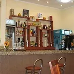 ホテル Hotel Traian コンスタンツァ