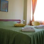 ホテル Hotel Traian 3*
