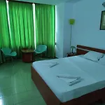 Hotel Traian ホテル