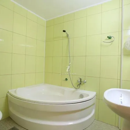 Traian Residence Near Neversea Beach, Constanta Hotel Constanţa