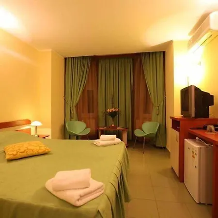 Traian Residence Near Neversea Beach, Constanta Hotel