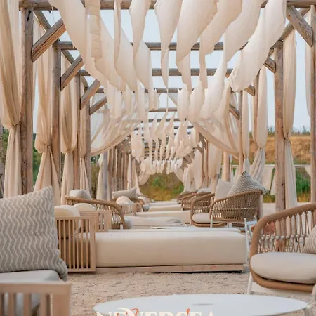Traian Residence Near Neversea Beach, Constanta Hotel Constanţa