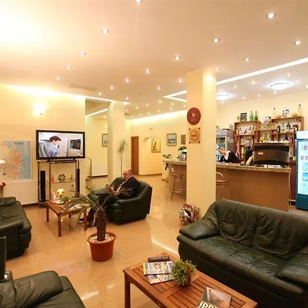 Traian Residence Near Neversea Beach, Constanta
